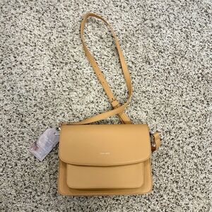 NWT Pixie Mood Zoe Crossbody Purse Bag Tan Honey Vegan Faux Leather Cruelty-Free